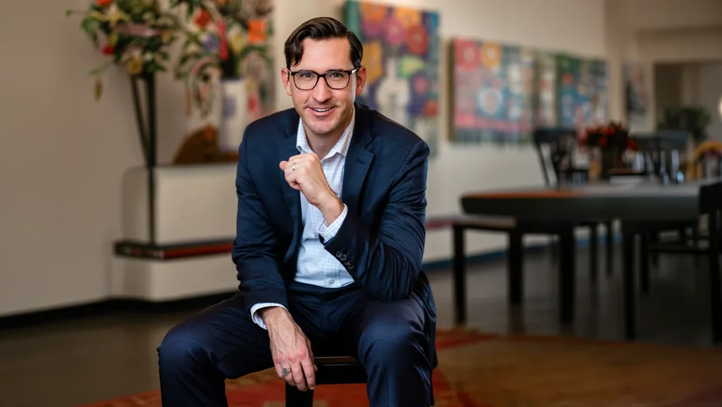 the visible authority standard how tulsa realtors become more visible with content photographer erik esparza